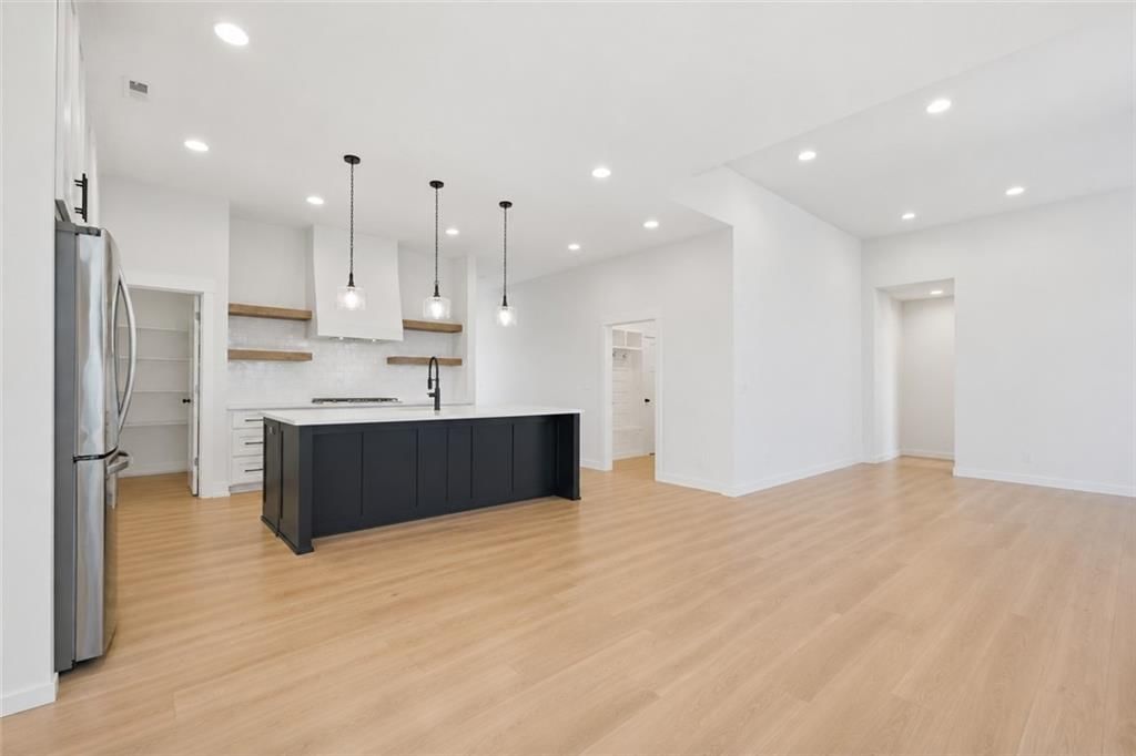 7614 N Skiles Avenue — photo 6