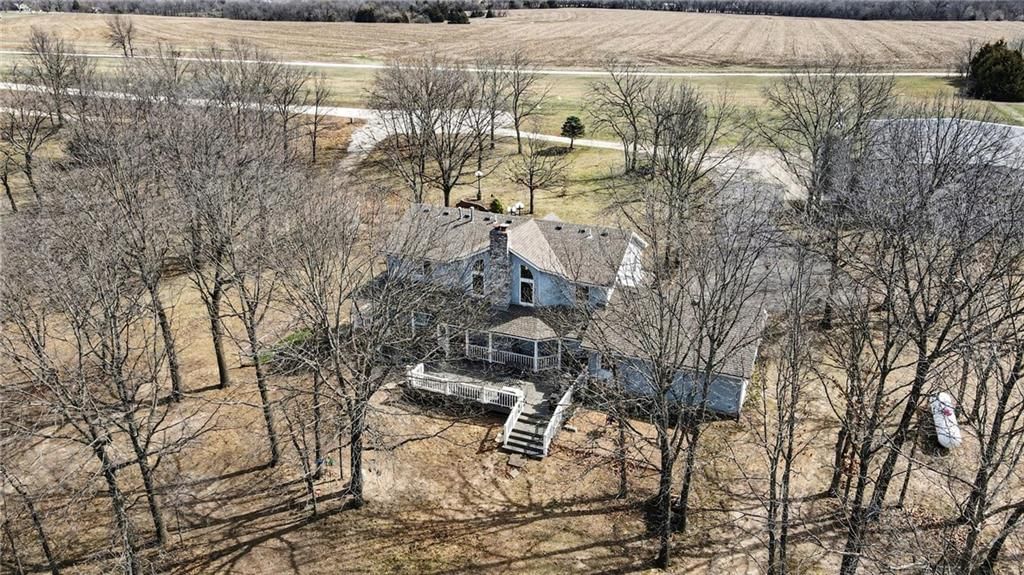 17251 Hollingsworth Road — photo 40