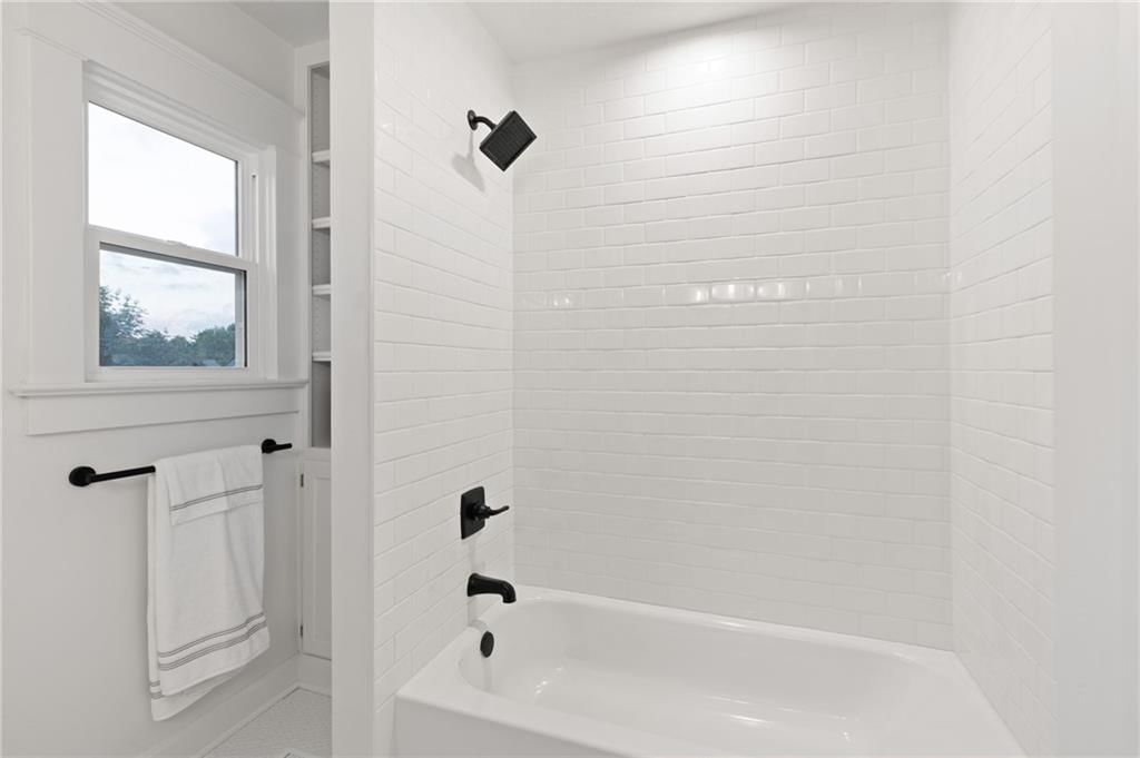 141 W 61st Terrace — photo 17