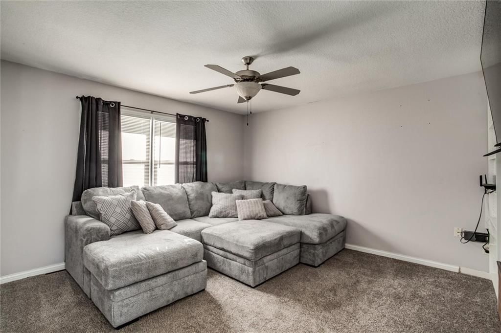 902 LEY Circle — photo 4