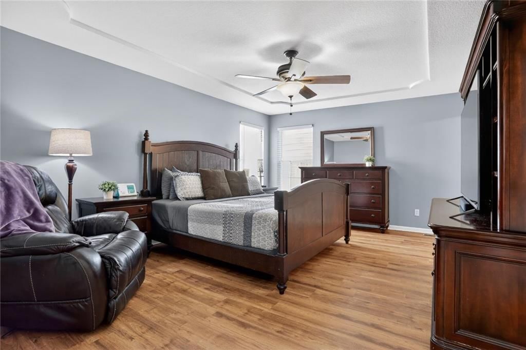 530 Holiday Court — photo 11