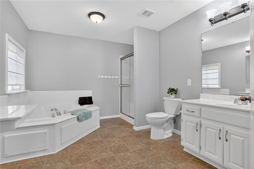 530 Holiday Court — photo 12