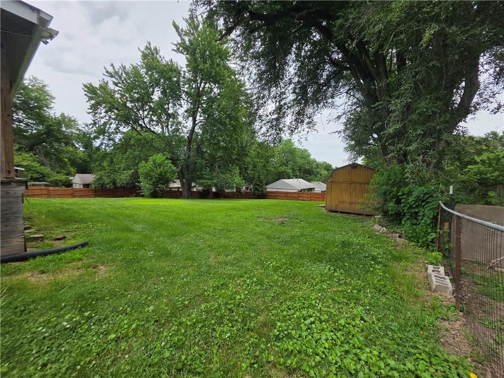 2909 S Leonard Road — photo 11