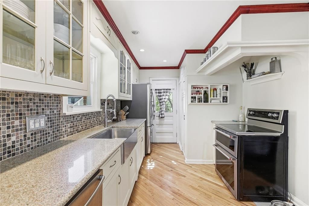 6717 Locust Street — photo 17