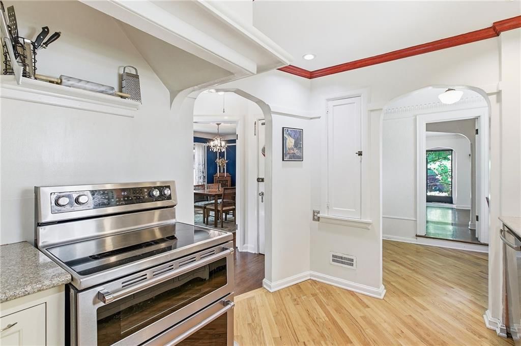 6717 Locust Street — photo 18