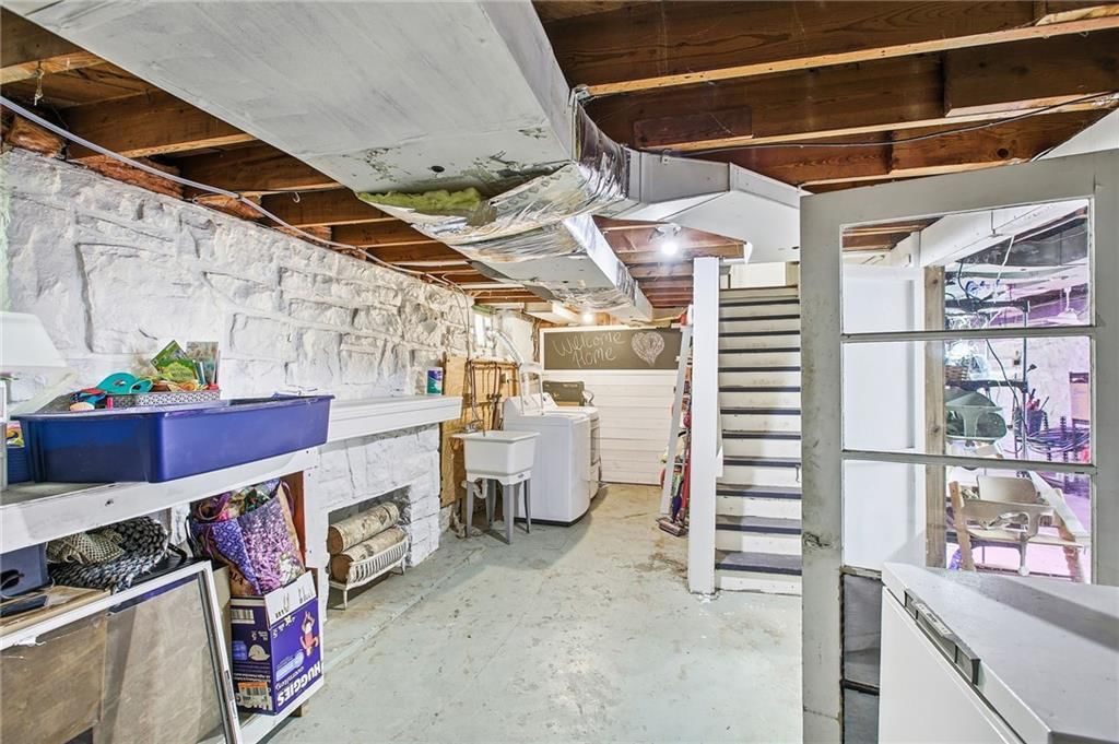 6717 Locust Street — photo 37
