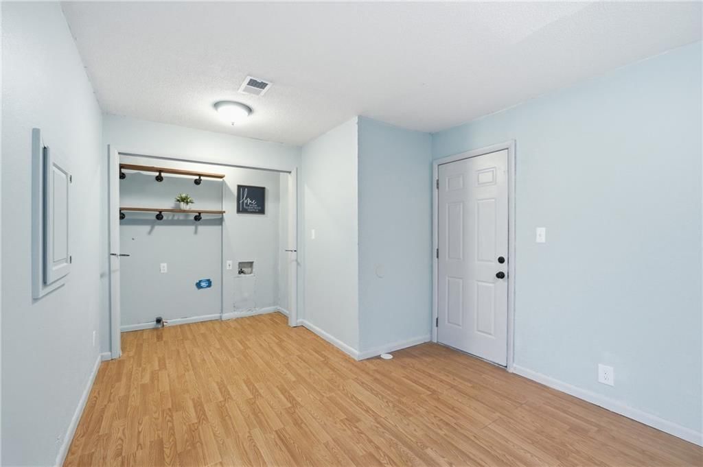 17410 Chestnut Drive — photo 4