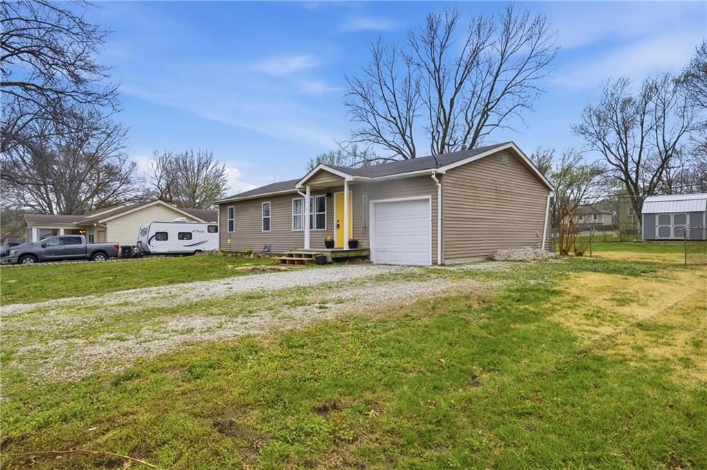 17410 Chestnut Drive — photo 9