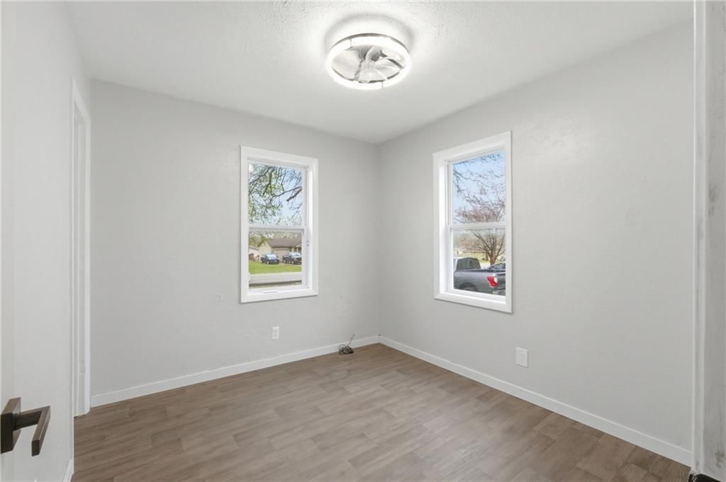 17410 Chestnut Drive — photo 16