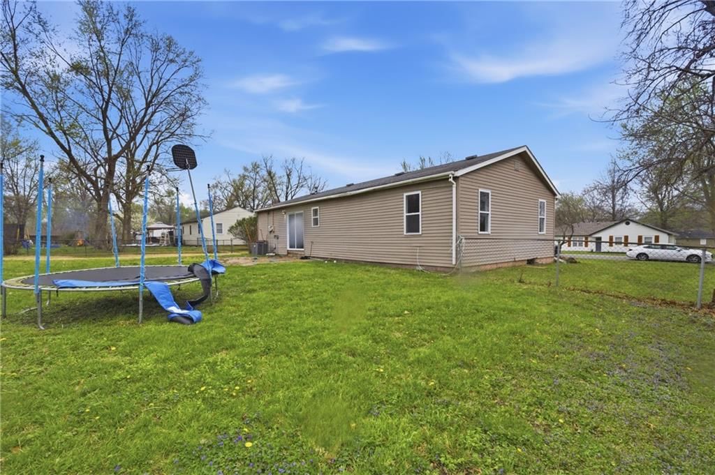 17410 Chestnut Drive — photo 19