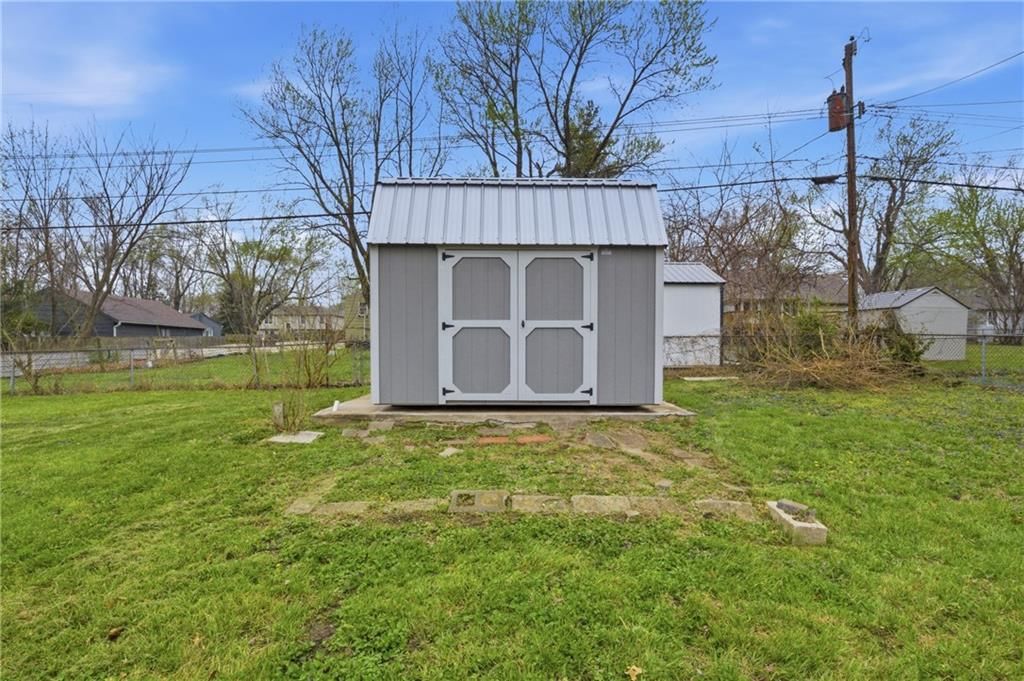 17410 Chestnut Drive — photo 21