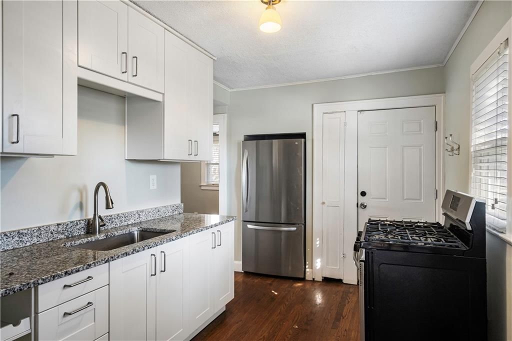 347 Lawn Avenue — photo 12