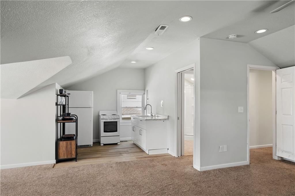 347 Lawn Avenue — photo 24