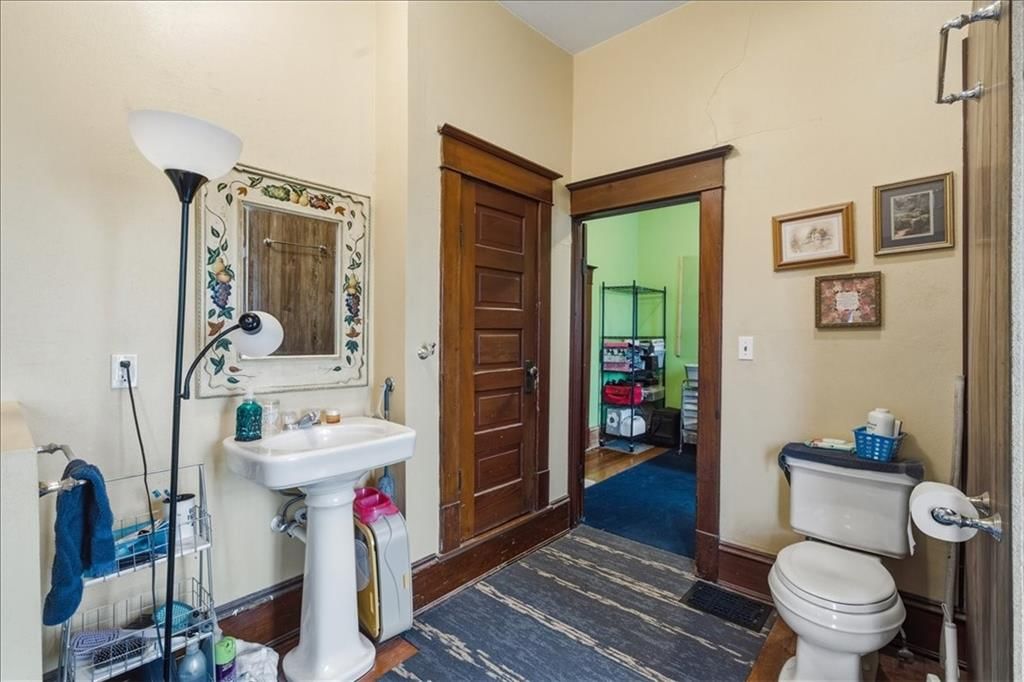 502 SW Clinton Street — photo 15