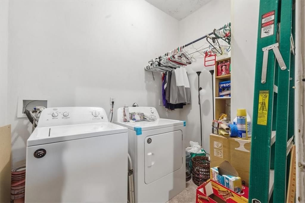 502 SW Clinton Street — photo 21