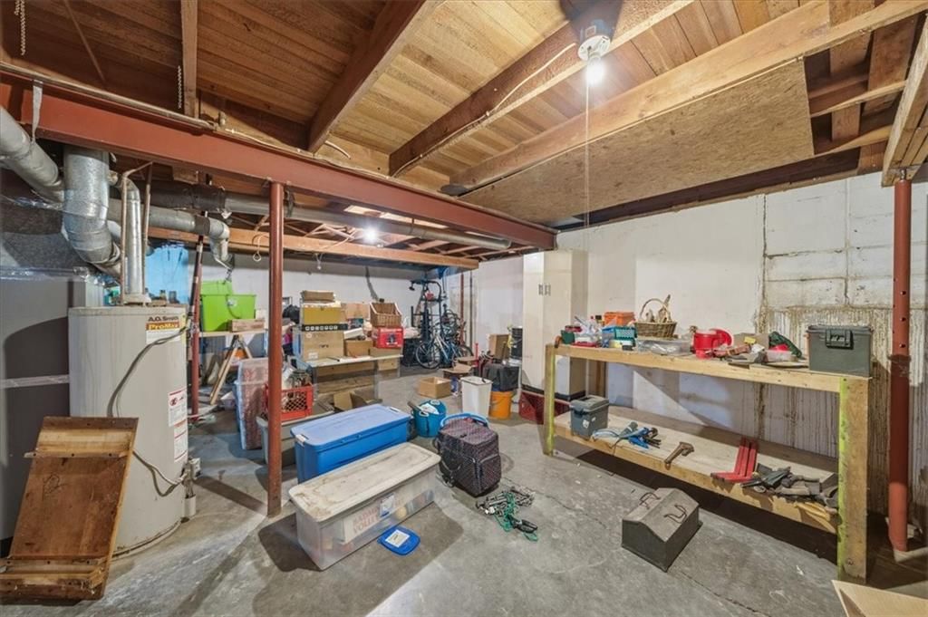 502 SW Clinton Street — photo 22