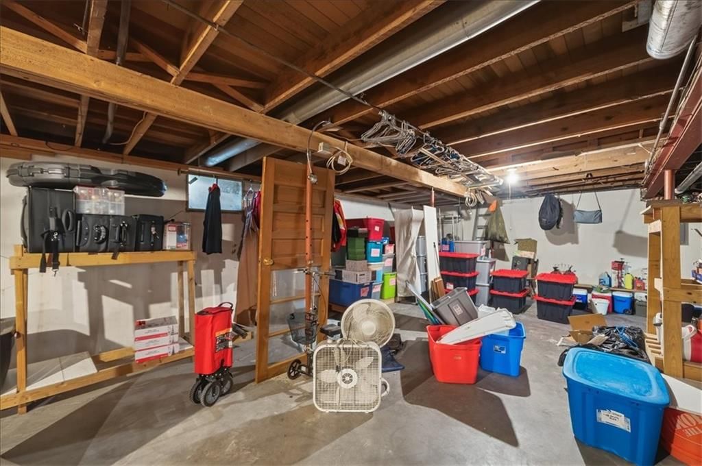 502 SW Clinton Street — photo 24