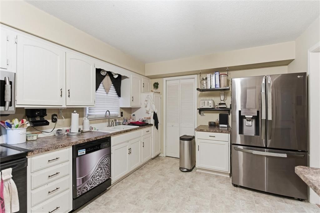 12912 Sycamore Avenue — photo 11