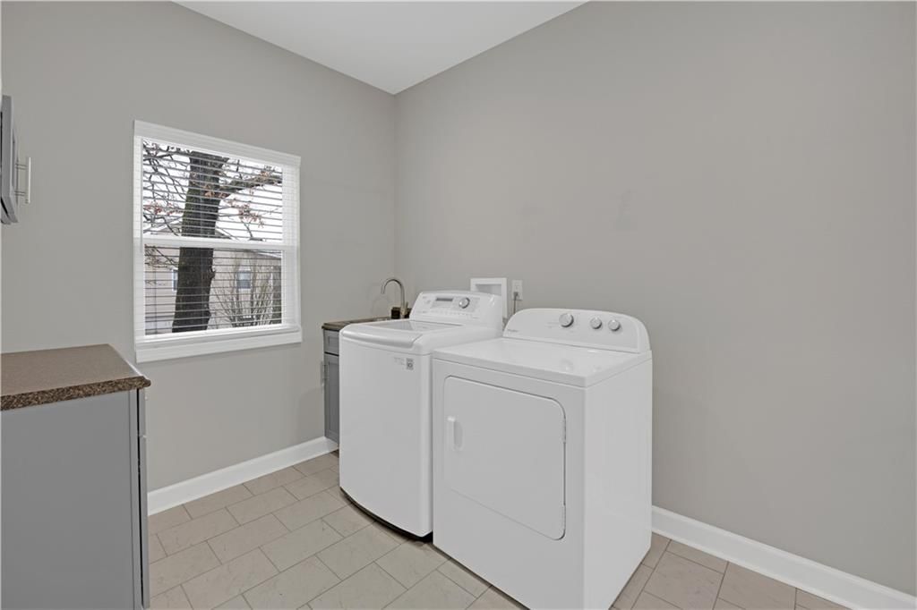 27487 Isabella Lane — photo 8