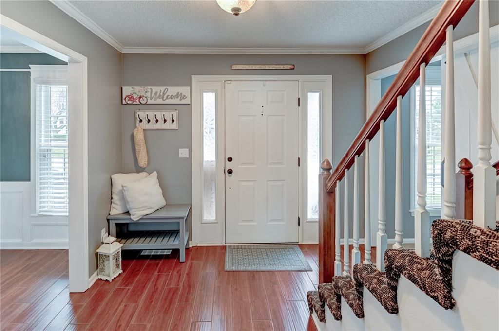 2233 NE Waterfield Lane — photo 6