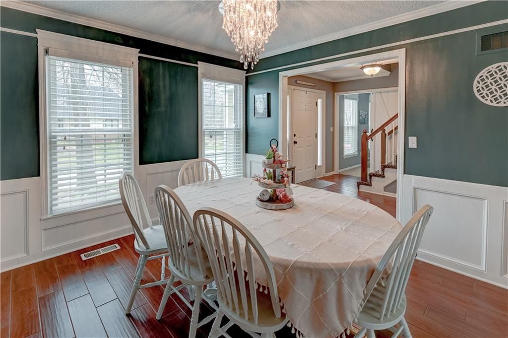 2233 NE Waterfield Lane — photo 19