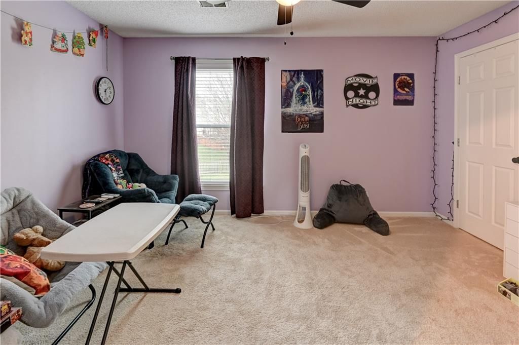2233 NE Waterfield Lane — photo 37