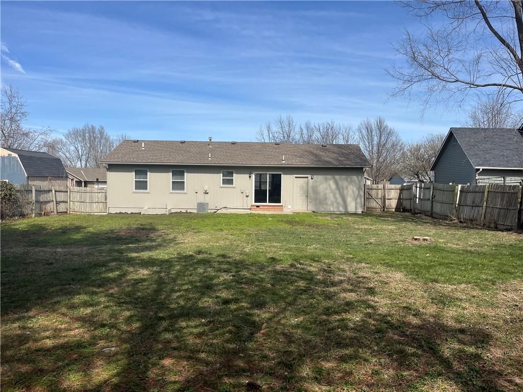1615 Savage Street — photo 35