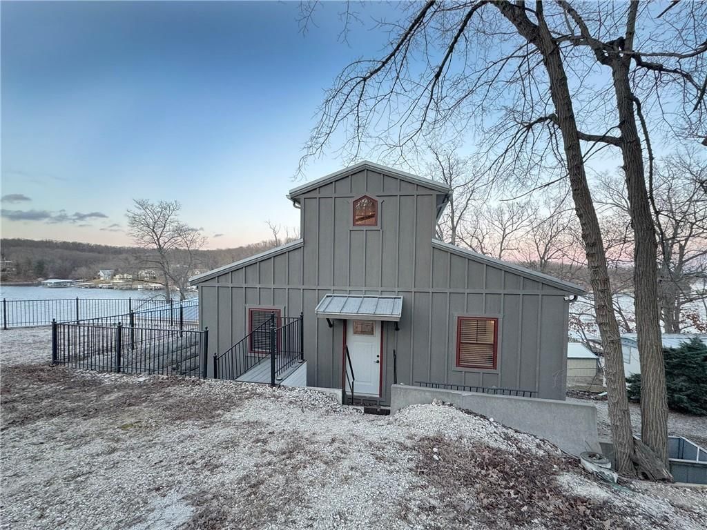 32951 Green Hills Road — photo 53