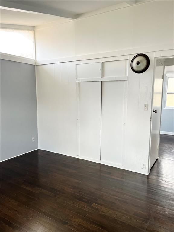 5709 N Woodland Avenue — photo 9