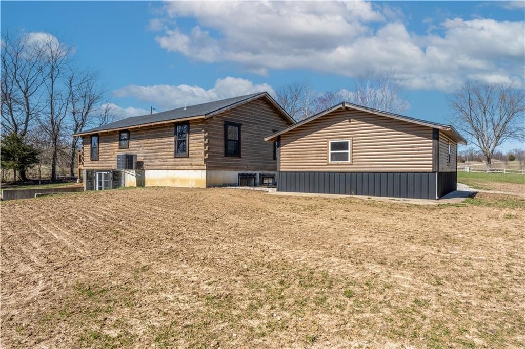 1101 NW 700 Road — photo 80