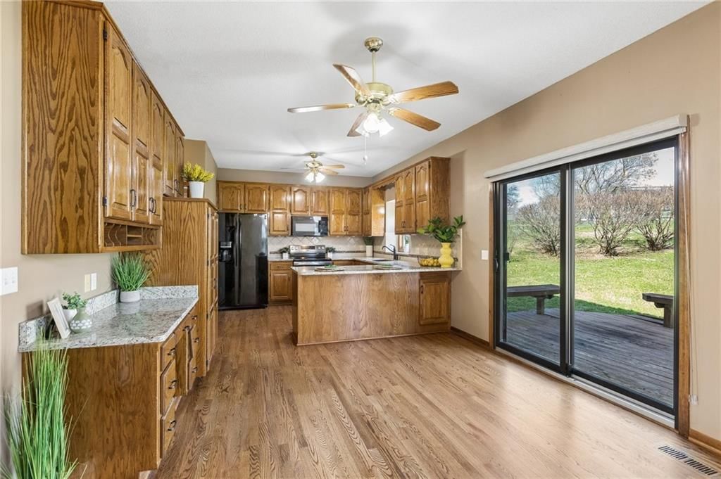 6 Timber Creek Drive — photo 16