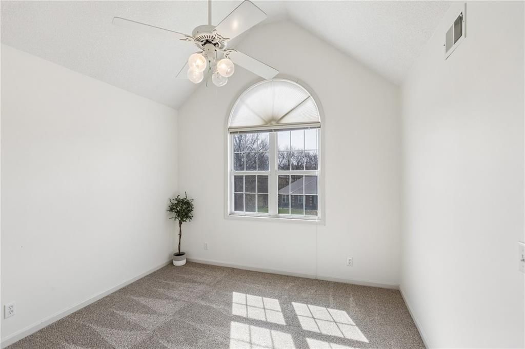 6 Timber Creek Drive — photo 36