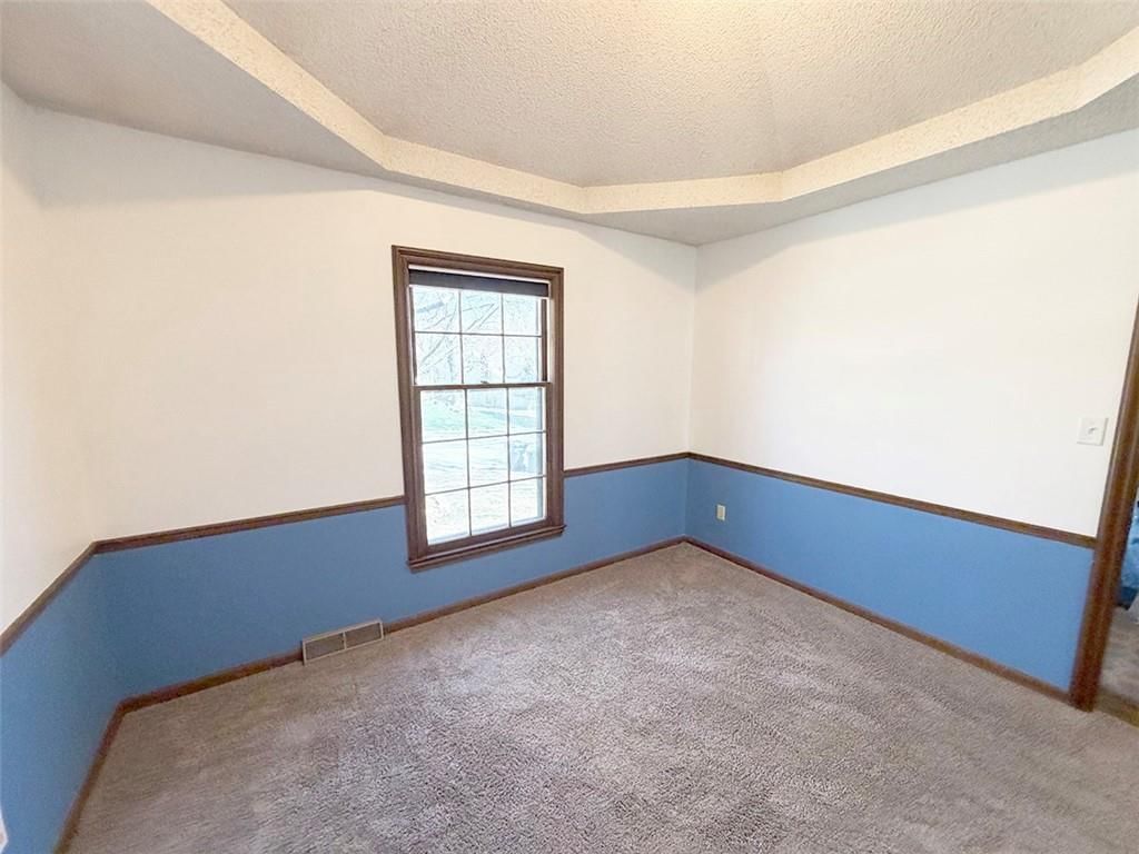 1701 SW White Oak Lane — photo 17