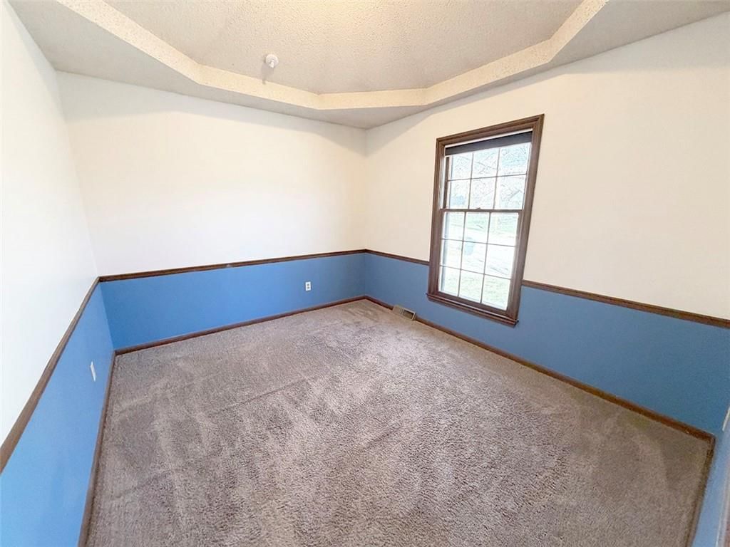 1701 SW White Oak Lane — photo 86