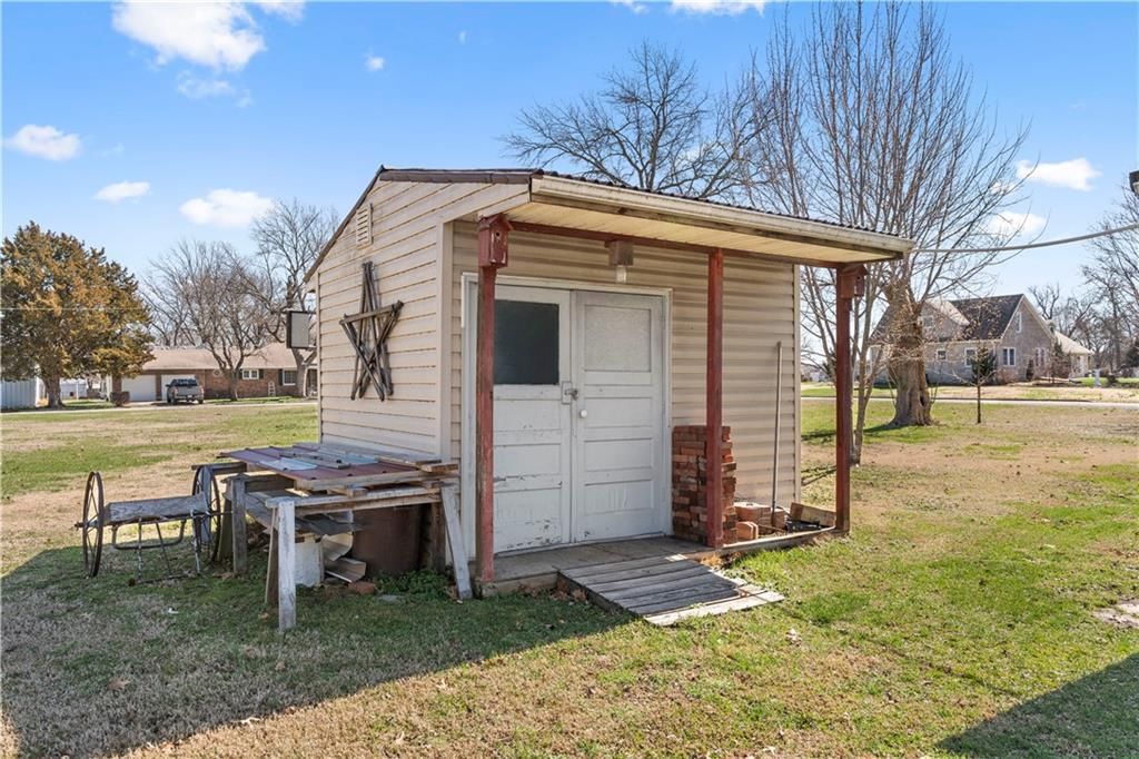 308 E Olive Street — photo 4