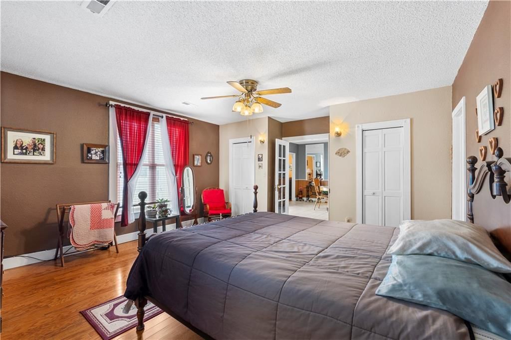308 E Olive Street — photo 16