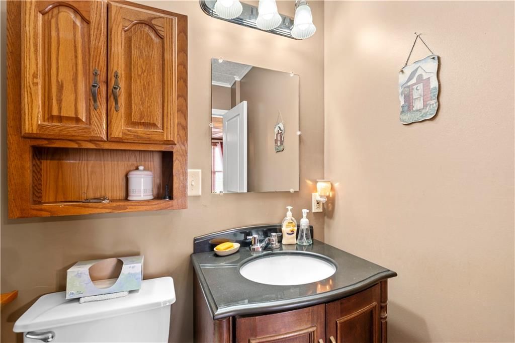 308 E Olive Street — photo 19