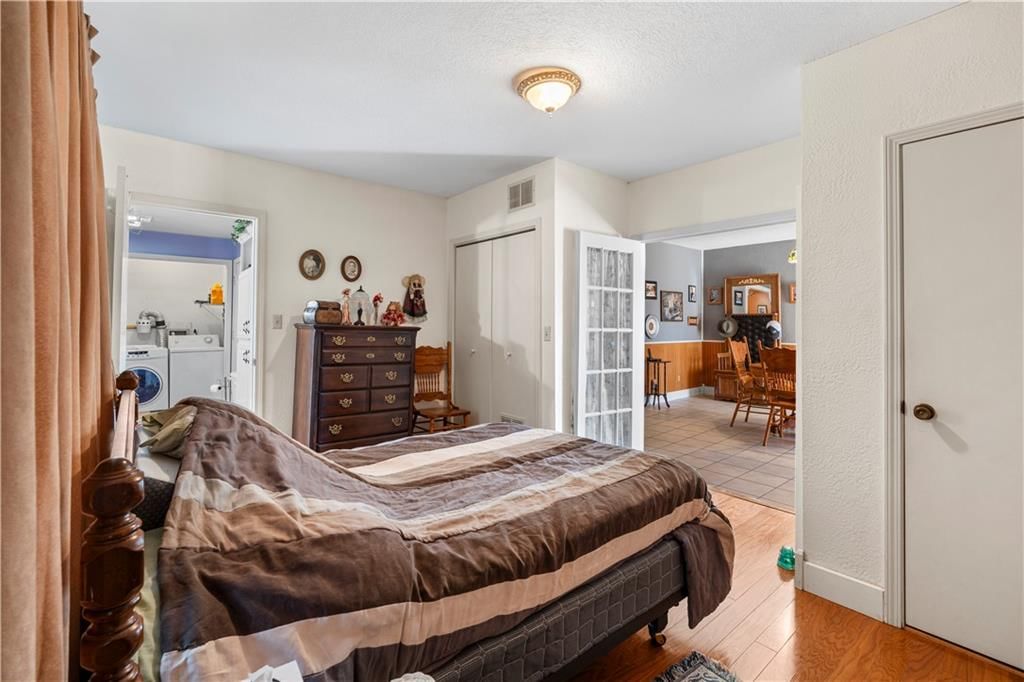 308 E Olive Street — photo 21