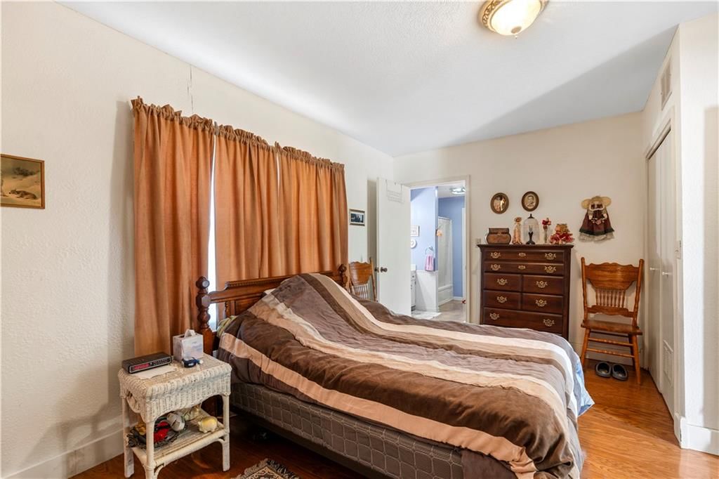 308 E Olive Street — photo 22