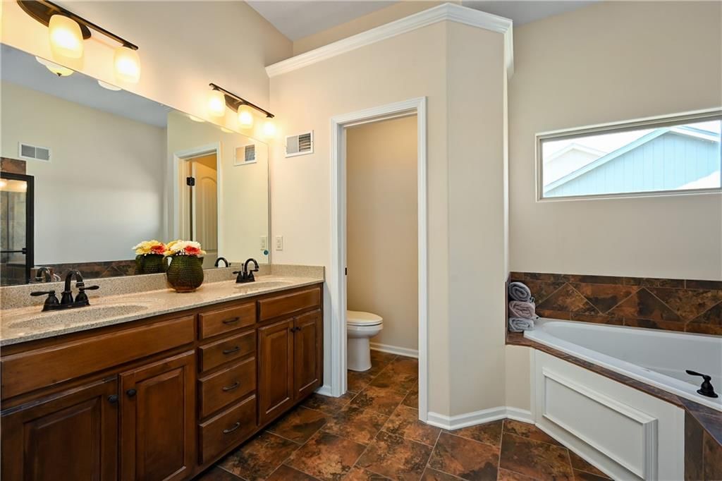 906 EVE ORCHID Drive — photo 14