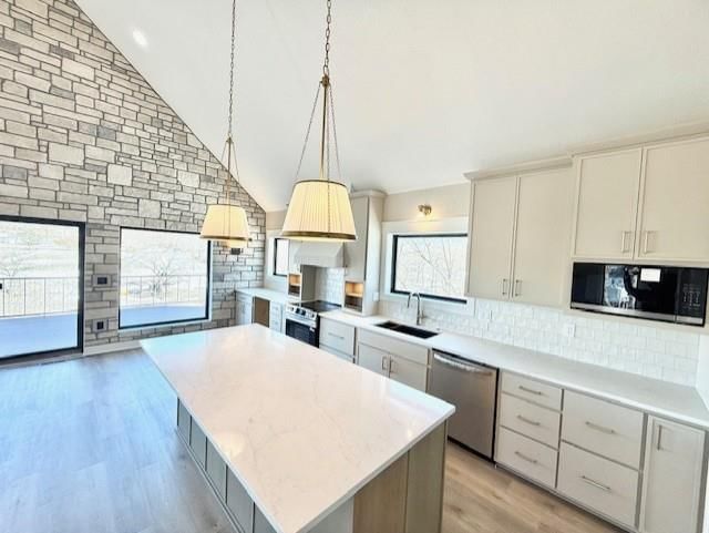 430 Lake Viking Terrace — photo 47