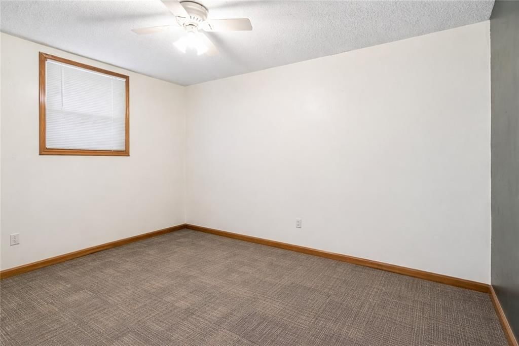 5714 Creekview Drive — photo 14