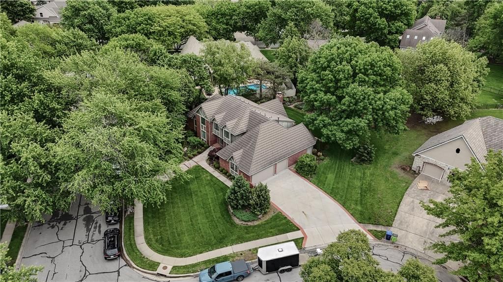 2305 W 127th Street — photo 41