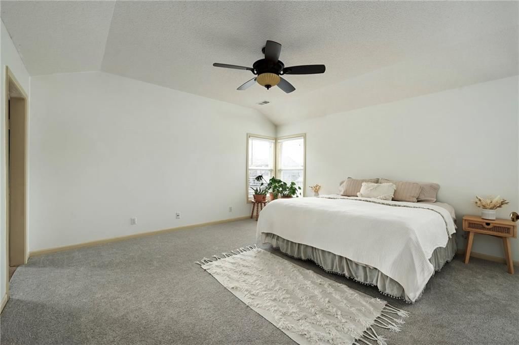 5117 W 158TH Street — photo 16