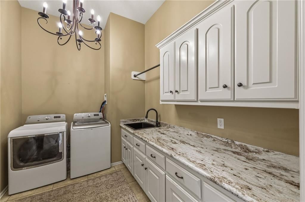 4900 SW Marguerite Street — photo 22