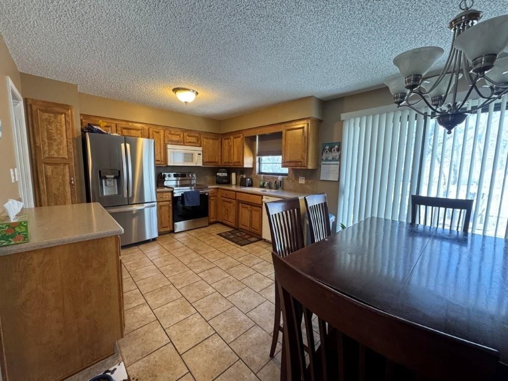 1401 Kingston Road — photo 4
