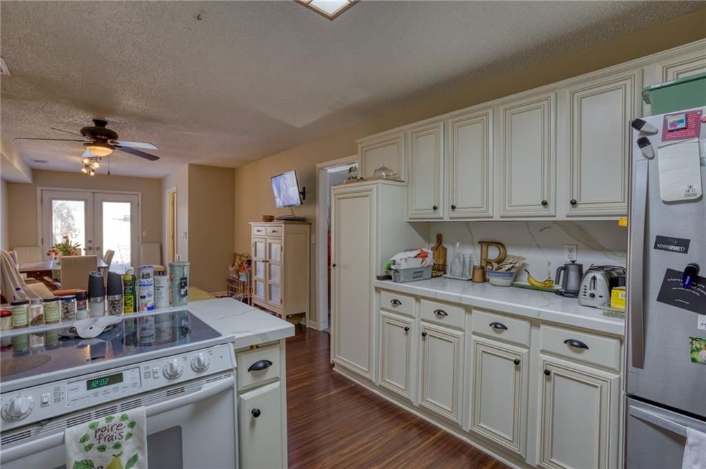 5122 Lamar Avenue — photo 4