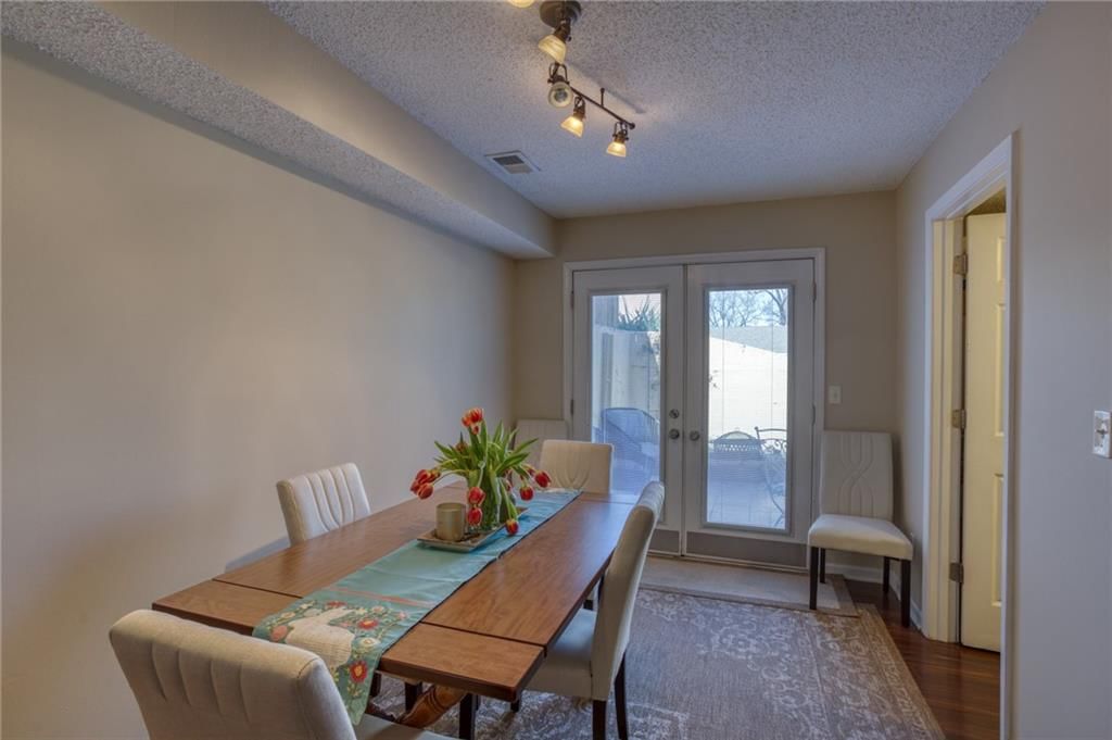 5122 Lamar Avenue — photo 6