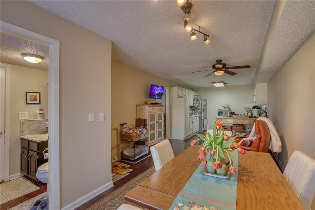 5122 Lamar Avenue — photo 7