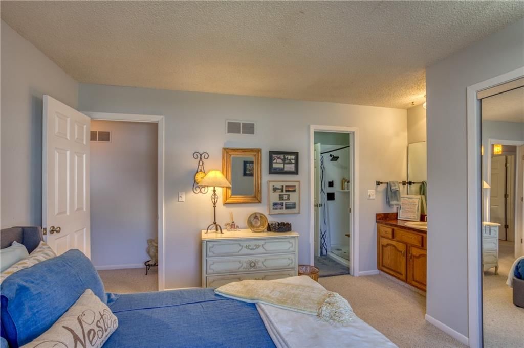 5122 Lamar Avenue — photo 10